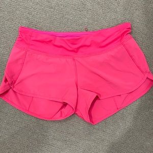 Neon pink lululemon speed up shorts💖